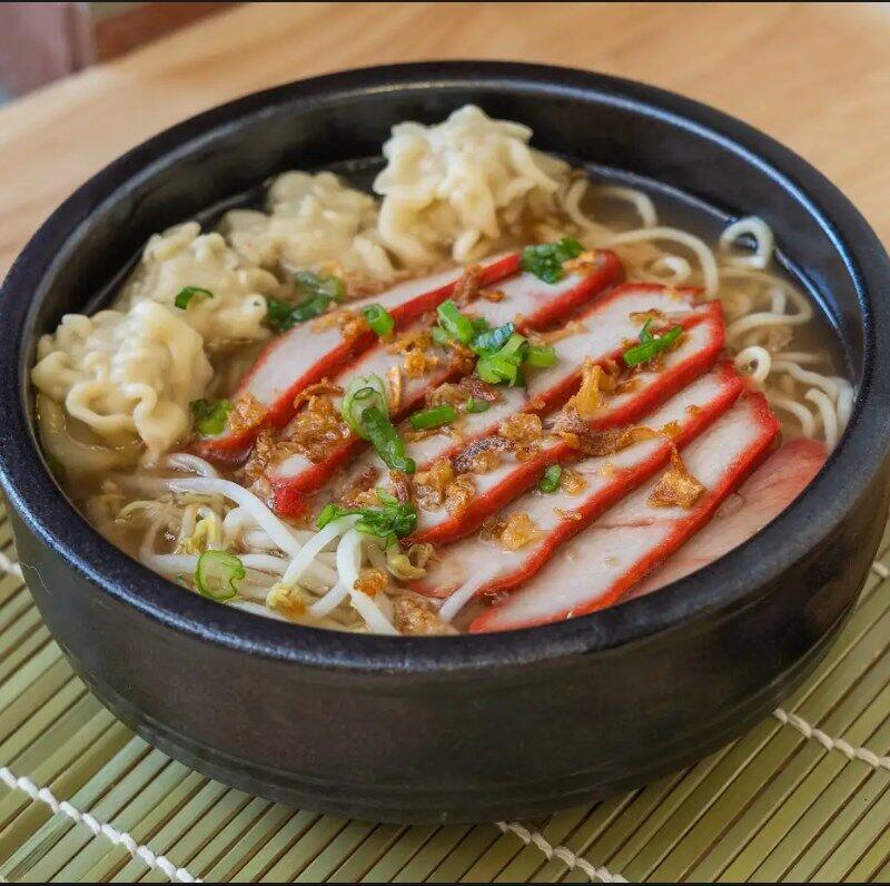 N5. Hongkong Wonton Noodle Soup